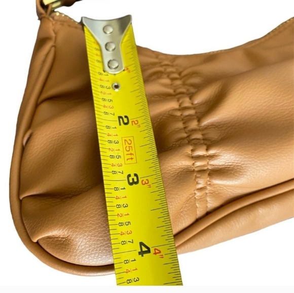 WILD FABLE Ruched Shoulder Bag Carmel Tan Brown color like new no tags - Picture 5 of 14